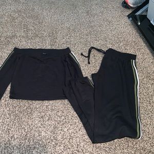 Black 2 piece Fashion Nova Lounge Set